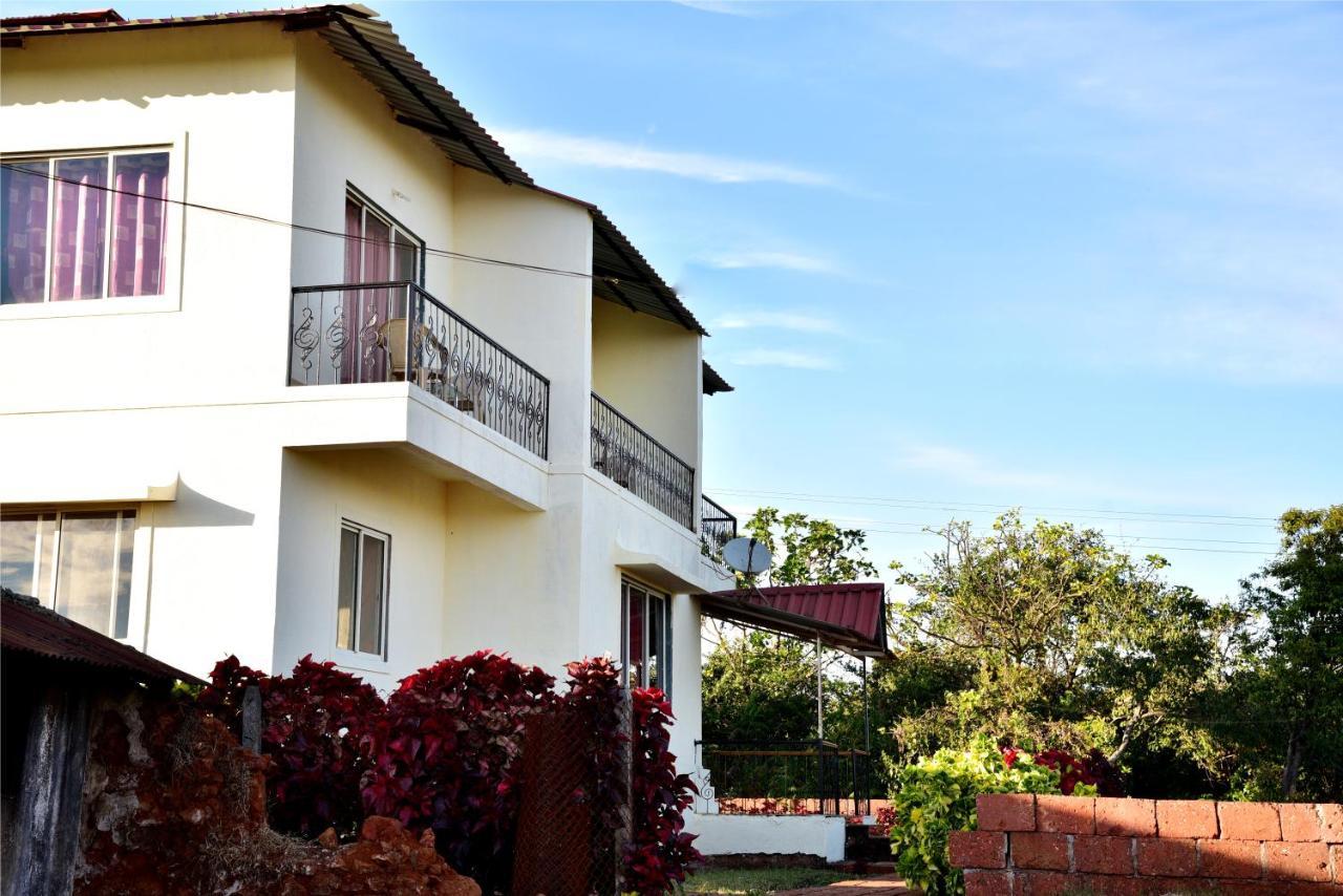 Hrishikesh Villa, Besides Valley Mahābaleshwar Exterior foto